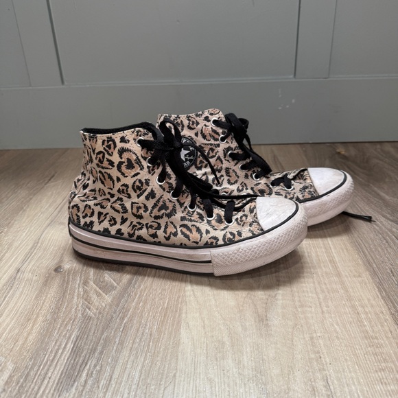 Converse Other - Converse chuck taylor all star EVA platform leopard cat print junior‎ size 4